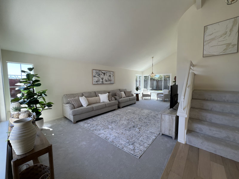 3245 Estrella del Mar Way Livingroom